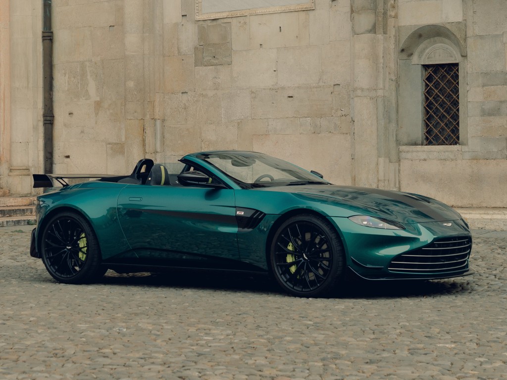 Aston Martin Vantage Roadster F1 Edition (Automático)